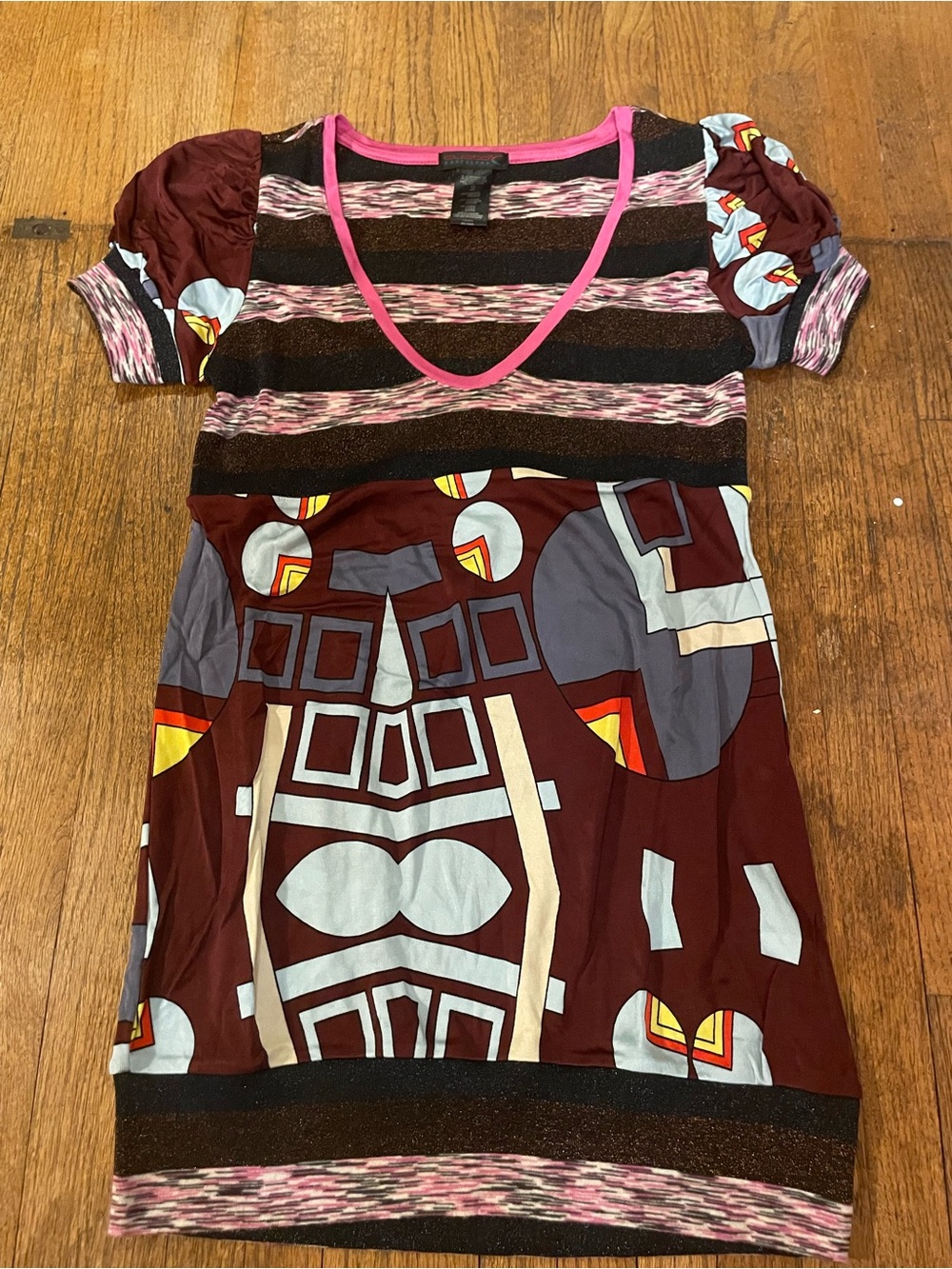Custo Barcelona Maroon Geometric Short Sleeve Tunic with Pink Trim